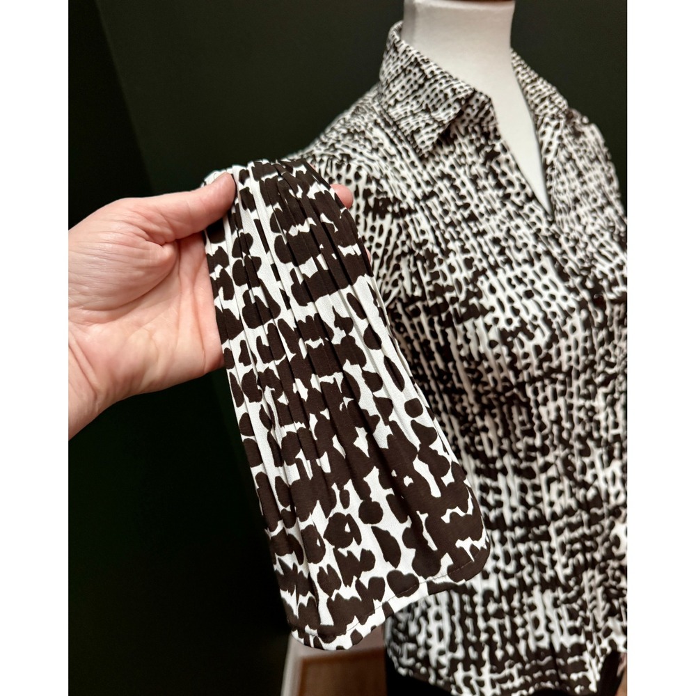 NWOT Apt. 9 Brown & White Accordion Bell Sleeve Top Women's S - Picture 7 of 9